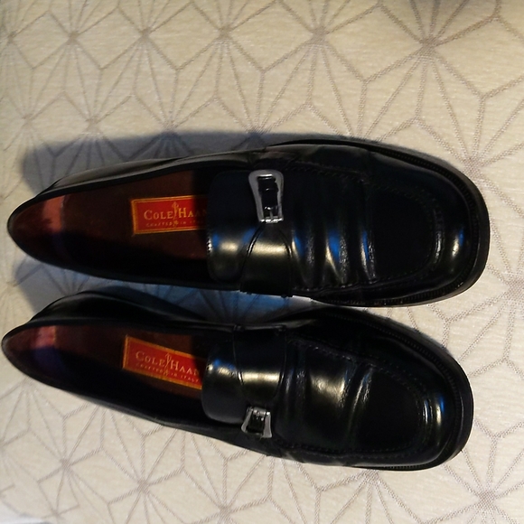 Cole Haan Lds Blk Leather Loafers - Picture 3 of 4